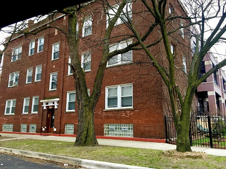 1751 W Catalpa Ave #3 — Photo 19