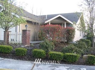 18619 NE 57th St #L, Redmond, WA