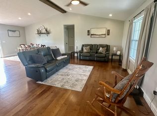 41 Logan Ln, London, KY 40744