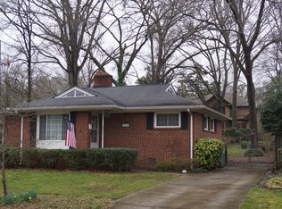 320 Plantation Pl, Charlotte, NC 28209