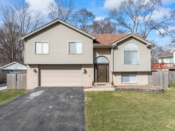 17408 Fisk Ave, Hazel Crest, IL 60429