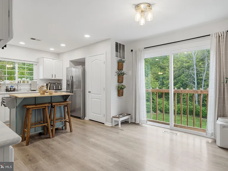 11431 Westmont Ct — Photo 39