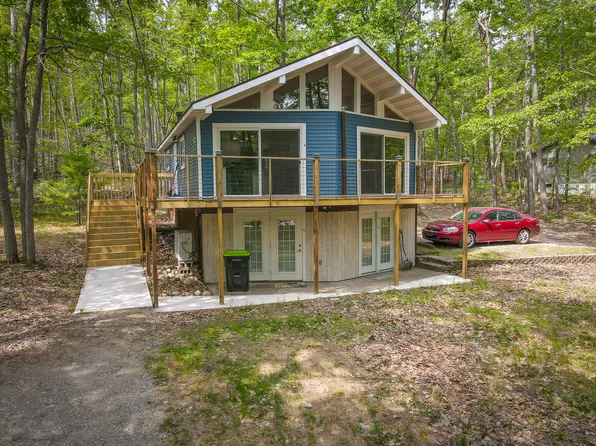 18680 Red Pine Dr, Hillman, MI 49746