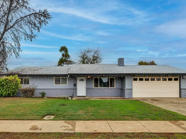 286 N Pepper Street, Woodlake, CA 93286