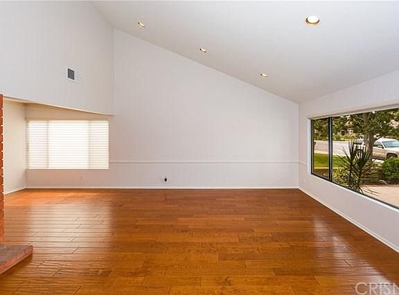 5th image of 25158 Avenida Rotella