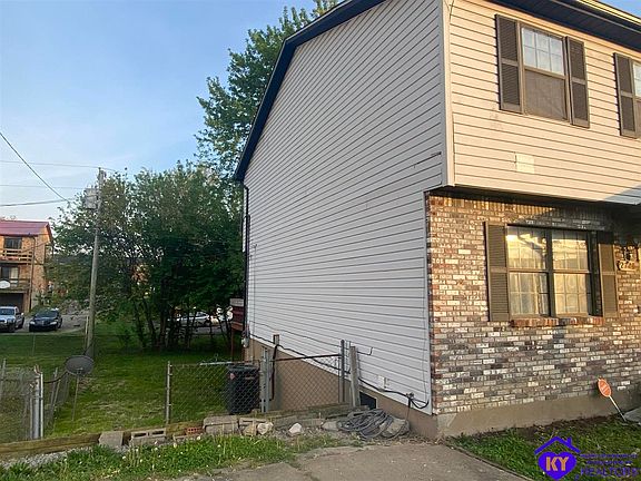 4th image of 2728 Pioneer Ct