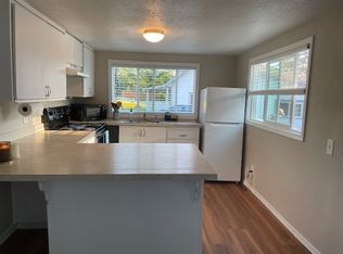 1701 30th St #4, Seaview, WA 98644