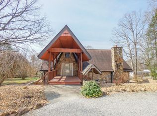 528 Patterson Rd, Walland, TN 37886