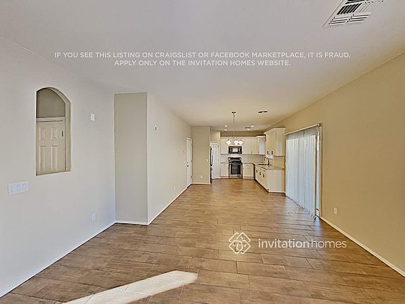 5th image of 2554 E Indian Wells Pl