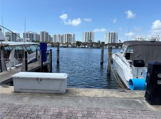 3601 NE 207th St #N41, Aventura, FL 33180