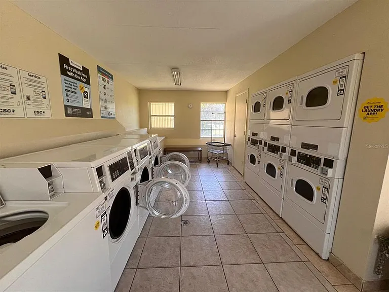 1665 W Oak Ridge Rd #C — Photo 5