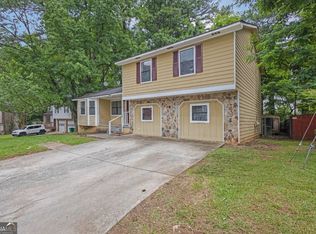 5477 Forest Pines Dr, Lithonia, GA