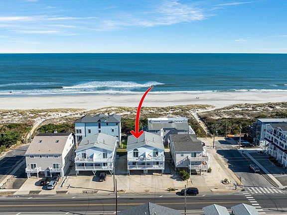 4th image of 2709 Landis Ave N #Sea
