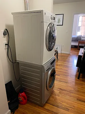 Rented by Bond New York | media 30