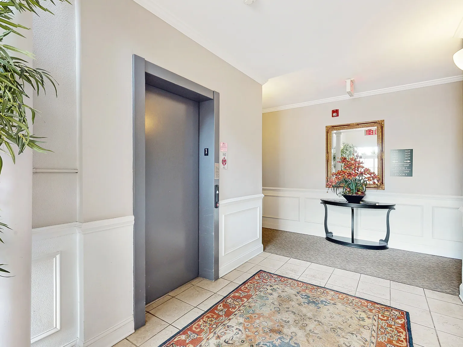 2 bed, 1213 sqft, $2,395 — Photo 3