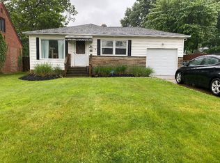 10531 Snow Rd, Parma Heights, OH 44130