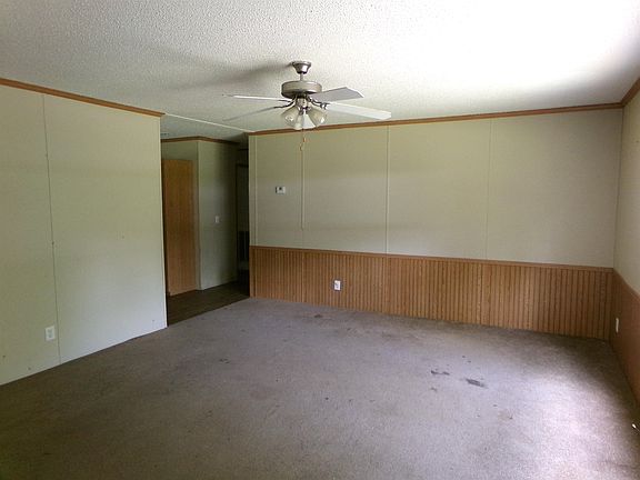 5th image of 26 Lakeview Dr