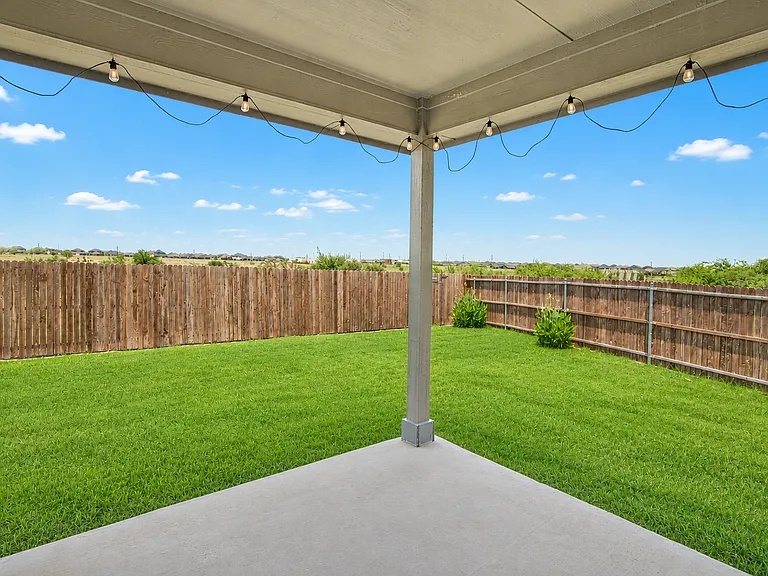 1804 Mensa Dr — Photo 19
