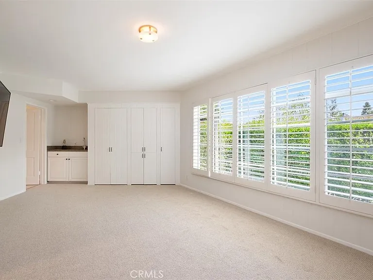 3969 Longridge Studio Ctr — Photo 9