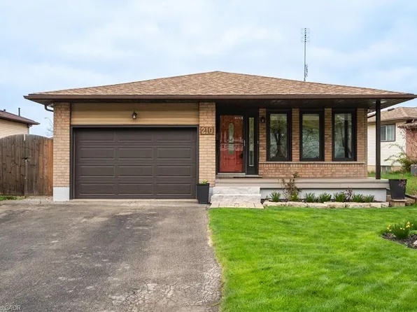 210 Clifton Downs Rd, Hamilton, ON L9C 6Z7