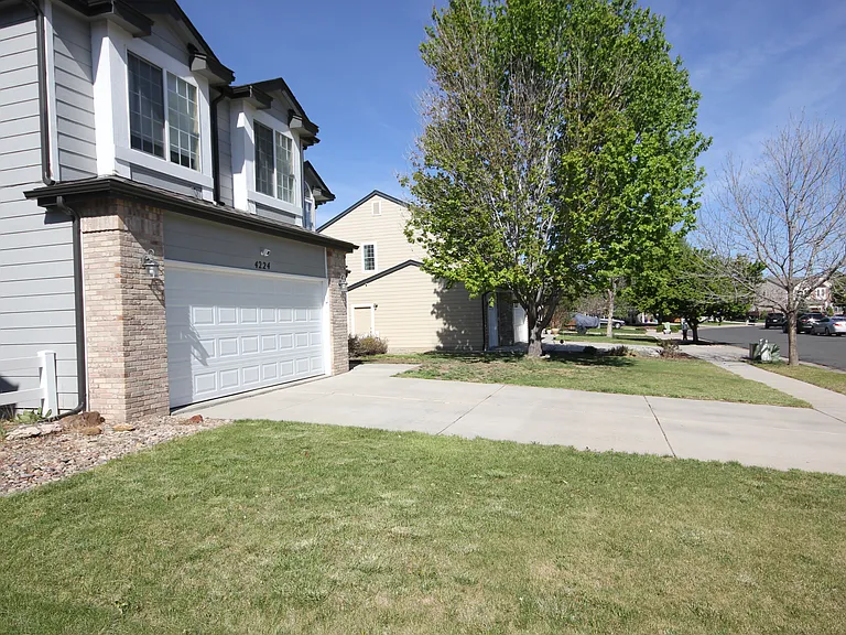 4224 Aryshire Ln — Photo 3