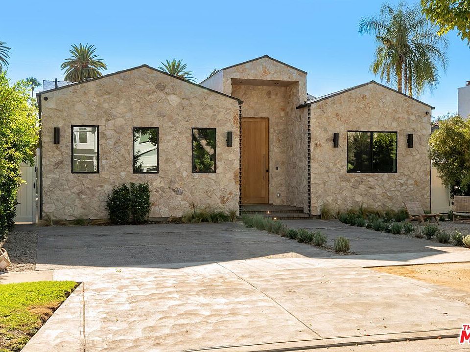1st image of 4641 Vesper Ave