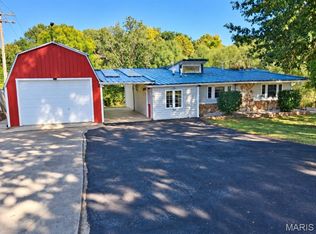 812 Pralle Ln, Saint Charles, MO 63303