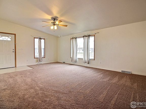 4th image of 2990 W C St