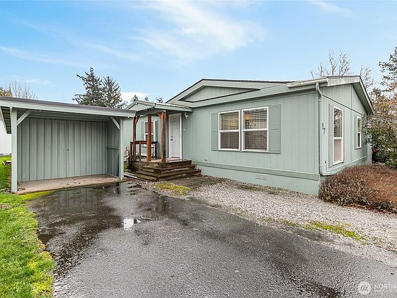 2nd image of 2350 Douglas Road #17