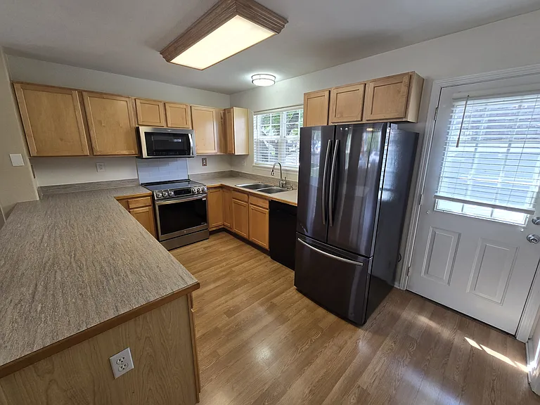 12213 Bannock Cir #D — Photo 2