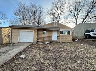 3108 SE Colfax St, Topeka, KS 66605