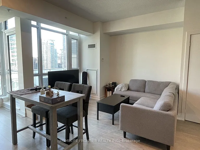30 Nelson St #1606 — Photo 9