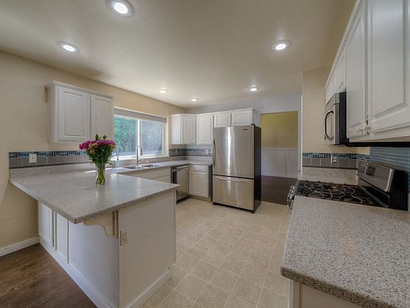 4th image of 21907 65th Avenue Ct E