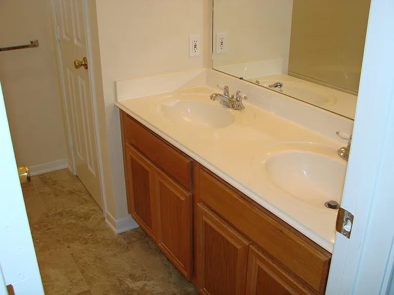2910 Blue Dawn Dr — Photo 21