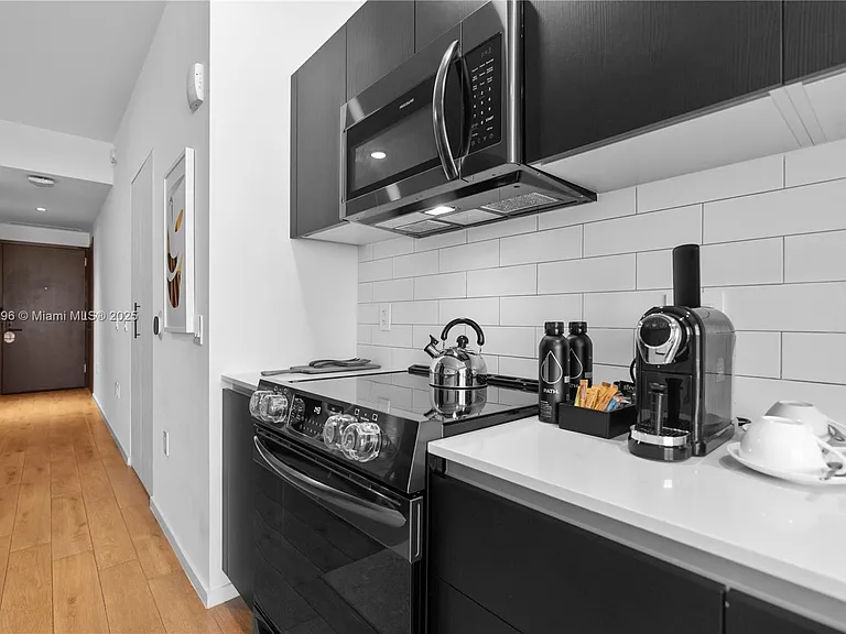 398 NE 5th St #3207 — Photo 7