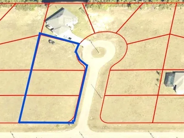 3904 NW 35th Ave, Cape Coral, FL 33993