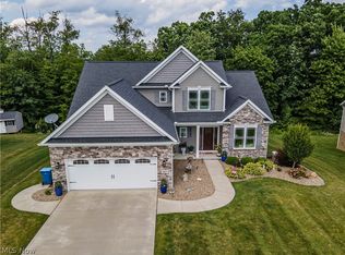 963 Cook Dr, Canal Fulton, OH 44614
