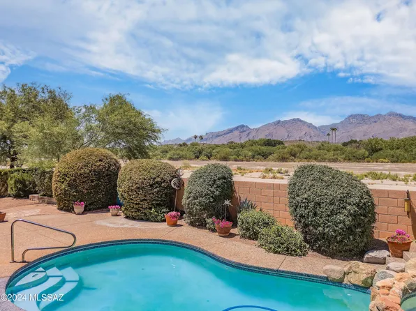 7369 E Riverbank Loop, Tucson, AZ 85715