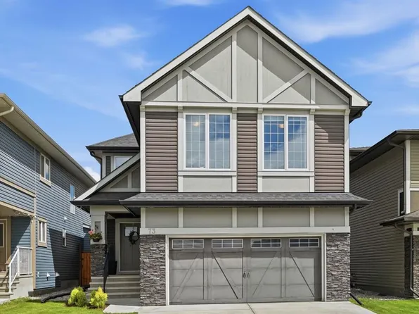 73 S Mount Rae Hts, Okotoks, AB T1S 0N7
