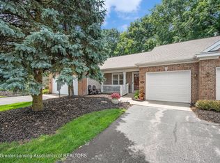 5903 SE Lyn Haven Dr, Grand Rapids, MI 49512