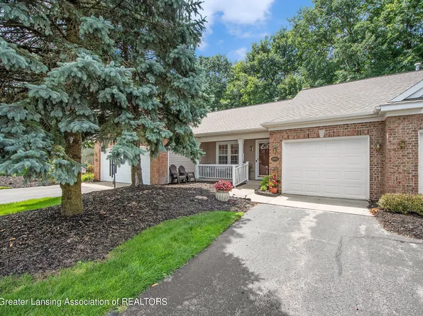 5903 SE Lyn Haven Dr, Grand Rapids, MI 49512