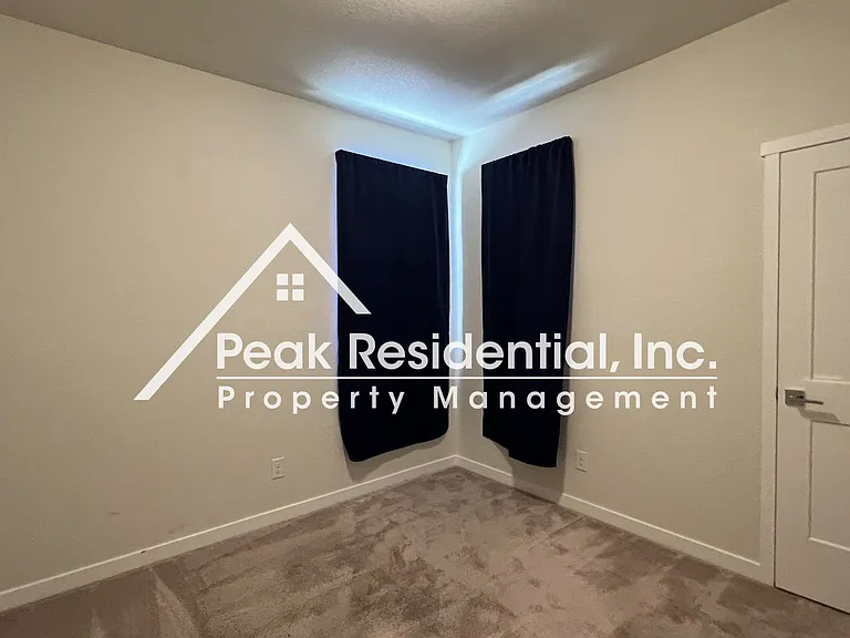 3283 Warbler Ct — Photo 19