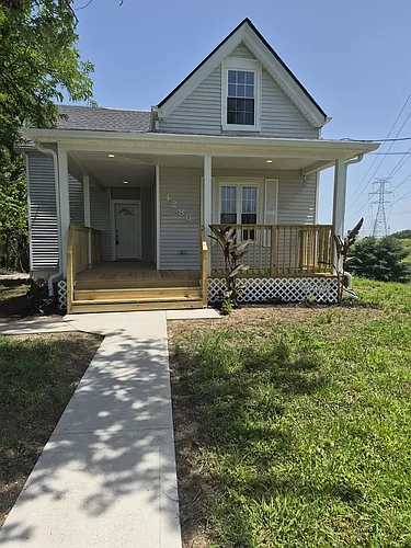 4286 Ebenezer Rd Photo 1