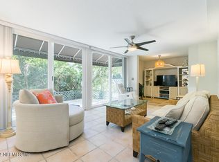 901 Ocean Blvd APT 43, Atlantic Beach, FL 32233