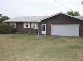 3445 N Farm Rd 127, Springfield, MO 65803