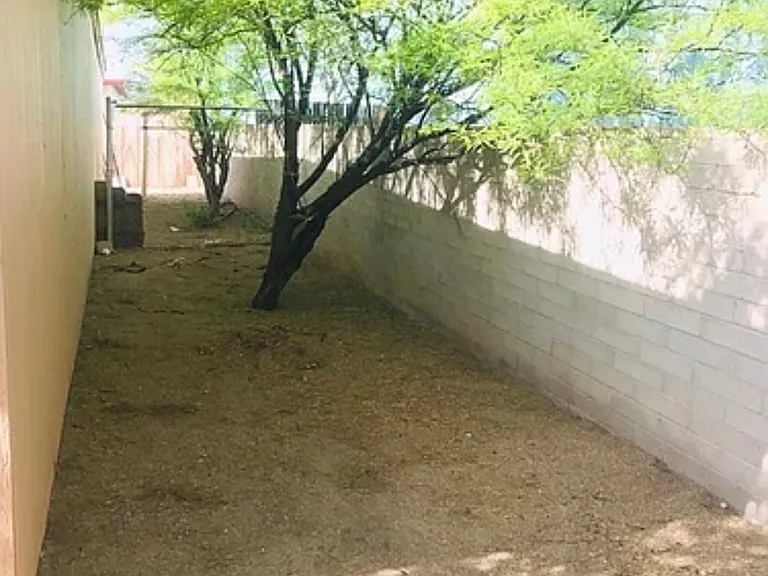 940 N Palo Verde Blvd #11 — Photo 10