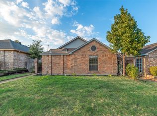 2525 W Oakdale Rd, Irving, TX 75060