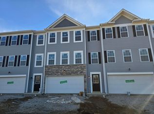 2685 Meigs Dr, Columbus, OH 43207