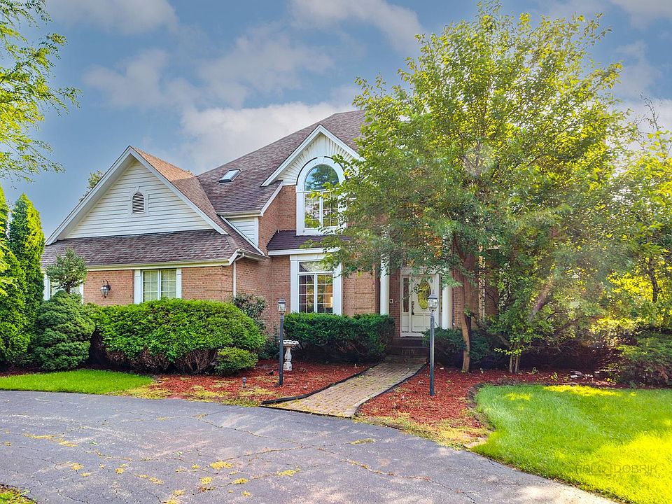 1st image of 21575 N Stoneybrook Ct