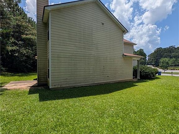 3rd image of 2376 Creel Rd